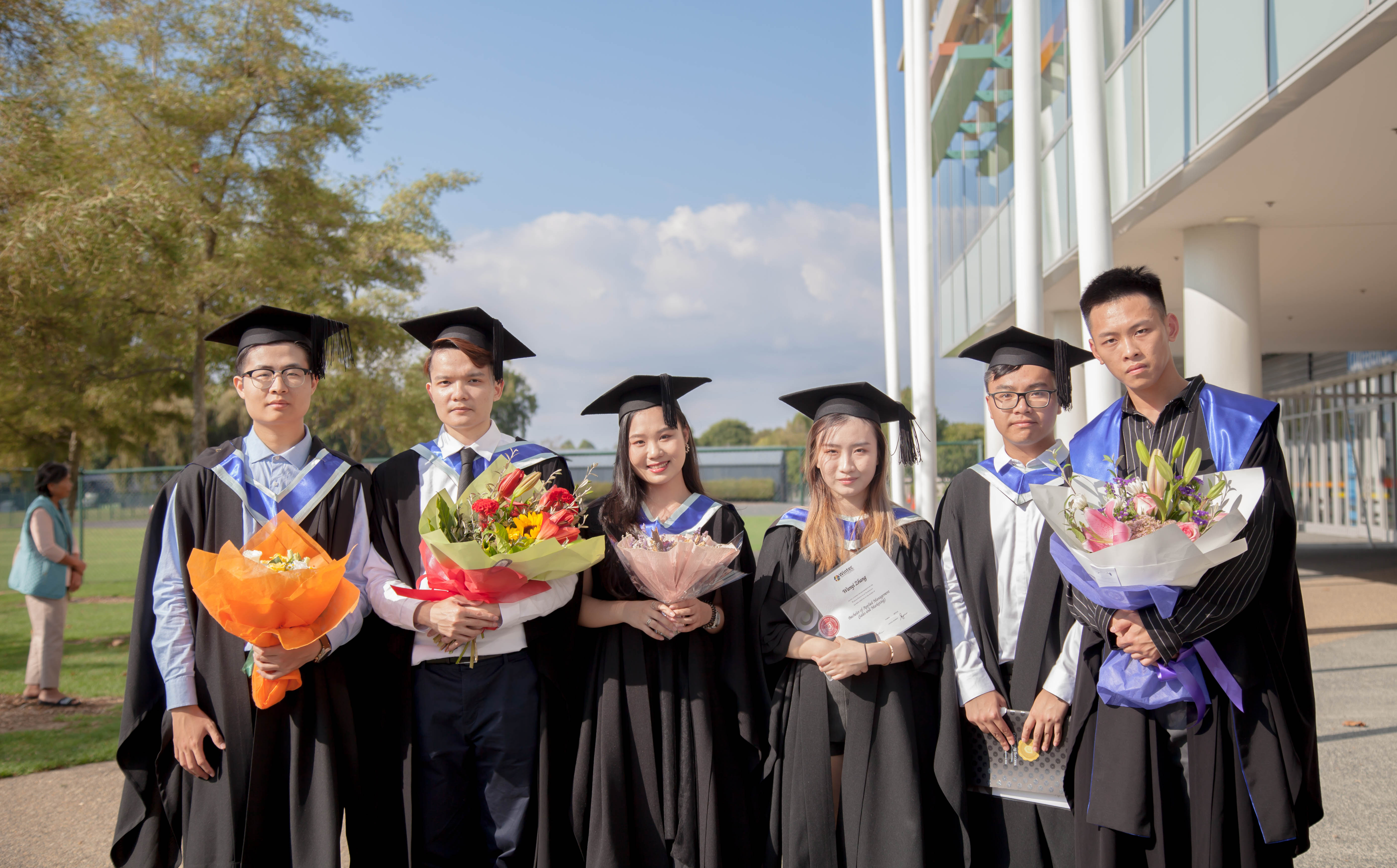 学生集体合影1.jpg